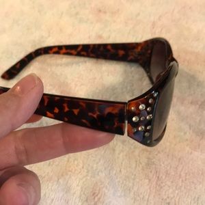 Women sunglasses